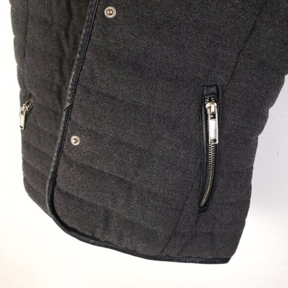 Massimo Dutti Puffer Vest Snap Buttons size XS Black/ Gray Leather Trim - Picture 5 of 15